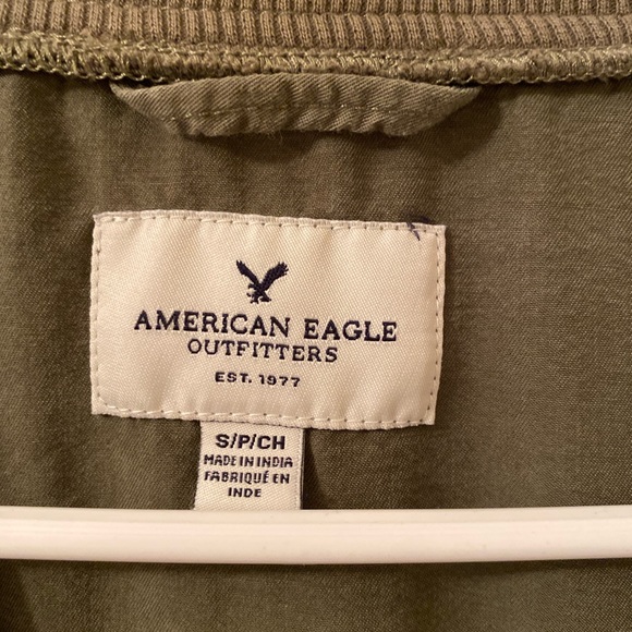 Army green jacket - Picture 3 of 3